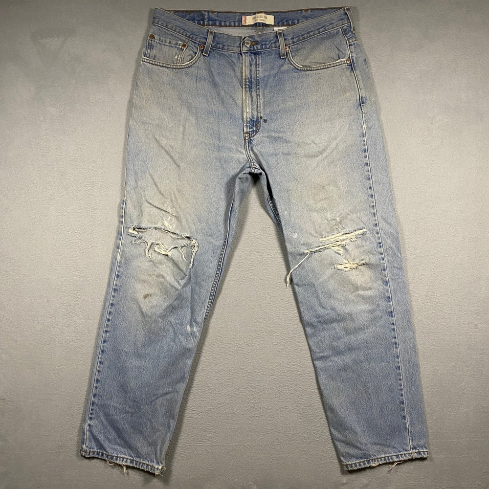 Vintage Levi's 550 Relaxed Fit Jeans Mens 38x32 Light Wash Distressed Tapered